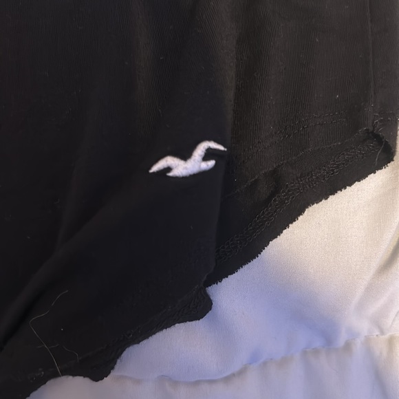 Hollister shirt - Picture 2 of 3